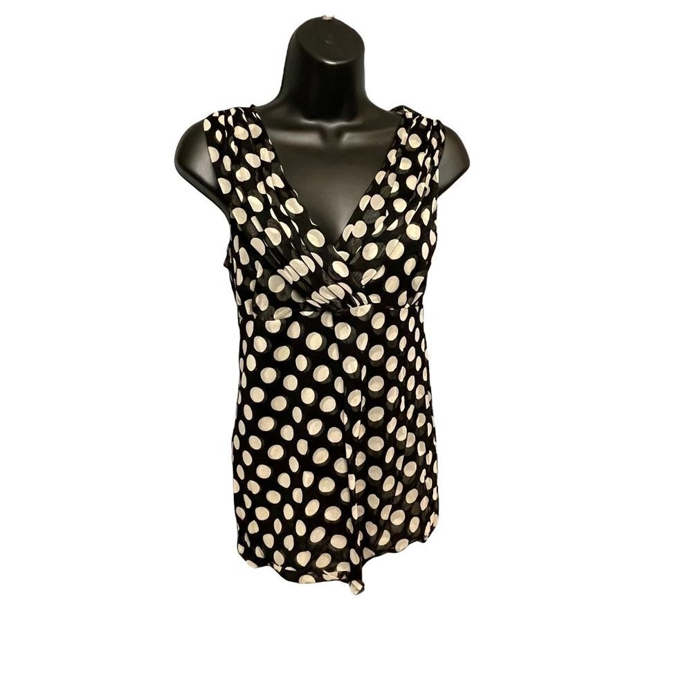 Essentials by ABS Sleeveless Polka Dot V-Neck Blouse Sz M
